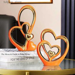 Decorative Objects Figurines Creative Couple Heart Type Handicraft Ornaments Electroplated Gold Plated Ceramic Heart Crafts Gift Living Room Decoration New
