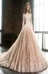 Vintage Long Sleeve Lace Appliques Ball Gown Wedding Dresses Bridal Gowns Luxury Off The Shoulder Flowers Puffy Champagne Quincean9563817