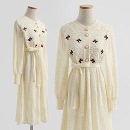 Casual Dresses 2024 Autumn Dress Women French Style O-Neck Long Sleeve Flowers Embroidery Patchwork Fairy Slim Waist Knitting Clothes