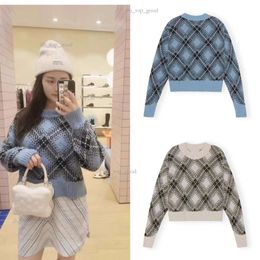 Fall And Winter Women's Sweater Plaid Silhouette Crew Neck Wool Blend Knit Women's Pullover Sweater 728