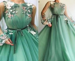 2020 Country Illusion Long Sleeve Tulle ALine Mint Green Prom Dresses Applique Flowers vestidos de festa longo Formal Evening Dre5829513