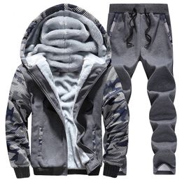 6XL Autumn and Winter Men's Thickened Plush Hoodie Set Sports Leisure Fashionable Men's Warm Set Manufacturer