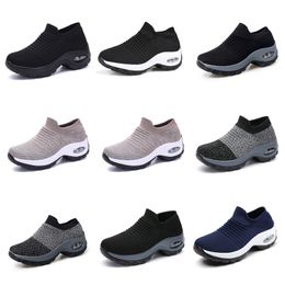 Women Men GAI Running shoes breathable sneaker triple white triple black grey dark Mesh platform Shoes sport tennis Seven