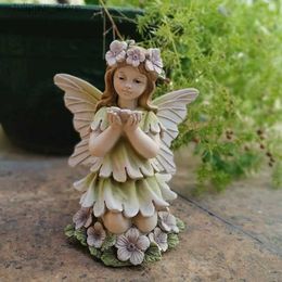 Decorative Objects Figurines Vintage Garden Courtyard Decoration Flower Fairy Resin Handicraft OrnamentsL240306