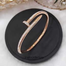 Original 1to1 Cartres Nail Bracelet Does Not Fade 18K Rose Gold Water Diamond ins Small and Popular Girlfriend Open Design New Style F1FW