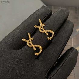 Stud Stud Designer Earring Love Earrings For Woman Brand Simple Letters Y Gold 925 Silver Diamond Ring Lady Earrings Jewellery Ear Stud 240306