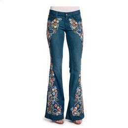 Jeans da donna in stile europeo e americano transfrontaliero Jeans ricamati, vestibilità slim e lavati con fondo a campana per donna