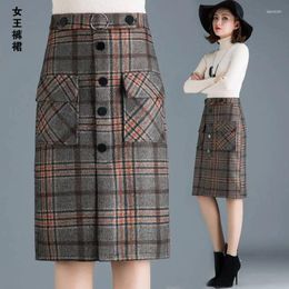 Skirts Woolen Plaid Half Length Skirt For Women's Mid Buttocks Wrapped High Waist Winter Autumn 2024