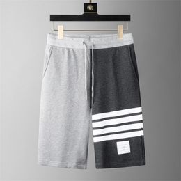 Mens Tb Thombrowna Designer Shorts Rhude Fifth Men Sets Tracksuit Pants Loose and Comfortable Be Popular Summer Gym IJYR