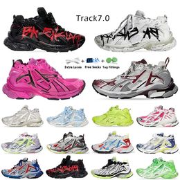 Quality Runners Sneakers Track 7.0 Desigers causal shoes men women Platform Graffiti Silver Black Multicolor Deconstruction Tracks plate-forme flat Trainers Shoes