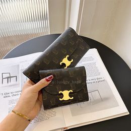 Tasarımcı Cüzdan Zafer Mini Parlak Deri Cüzdan Kat Para Çanta Lüks Erkek Kadın Banka Kart Tutucu Para Pasaport Tutucu Moda İkonik Düğmeleri Çapraz Vücut Cüzdan