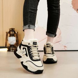 High Bang Dad Shoes Mulheres 2023 Outono e Inverno Novos Sapatos de Conselho Estudantil Edição Coreana Sapatos Femininos Esportivos e Sapatos Casuais de Algodão Tendência