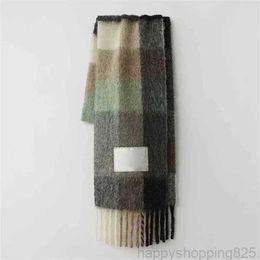 designer scarf 2023 fashion Europe latest autumn and winter multi Colour thickened Plaid womens scarf with extended Plaid shawl couple warm scarf 4N67Z