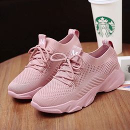 Novo Mesh Flying Sports Sports Womens coreano Casual Casual Sole Running for Moms Shoes 52959 40241