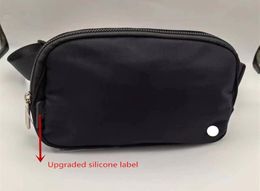Belt Bag Outdoor Bags Women Men Waist Bag Upgraded Silicone Lable Gym Elastic Adjustable Strap Zipper Fanny pack4173991
