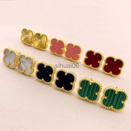 Stud Designer Earrings Clover Earring Women Senior Classic Small Fragrant Wind Earrings New Clover Ear Ring Light Luxury Flash Mens Earloop 240306