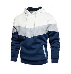 Multi panel hooded sweater Mens long sleeve hoodie warm in autumn and winter loose sweater sportswear casual coat
