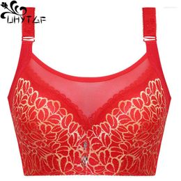 Bras Women Sexy Lace Brassiere Big Size Push Up Intimates Bra Tops Lingerie 85 90 95 100 C D Red Black Blue Super Underwear2956