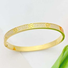 Original 1to1 Cartres 2024 Fashionable and Minimalist New Full Sky Star Micro Inlaid Diamond 18k gold Bracelet Non fading Mesh Red Solid Couple
