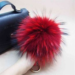16cm Luxury Fluffy Real Raccoon Fur Ball PomPom Plush Size Genuine Fur Keychain Metal Ring Pendant Bag Charm K042-red 210409247S