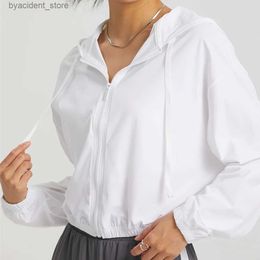 Camicie casual da uomo Giacca sportiva da donna Abbigliamento sportivo Camicia a maniche lunghe Cappotto da allenamento Con cappuccio Palestra Allenamento Giacca a vento Protezione solare all'aperto Abbigliamento L240306