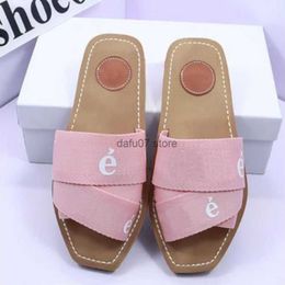 Slippers 2023 Designer Brand Women Leather Sandals Summer Flat Flip Flop odile Skin Slides Ladies Beach Sandal Party Wedding SlipperH240306