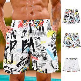 Locker sitzende, schnell trocknende Badehose für den Strand, gefütterte Badehose für Herren, lässige Hot Spring-Shorts für Erwachsene