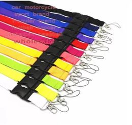 Whole lot 25MM Wide s Factory directly Fashion Strap Clothing mens Women Lanyard Detachable Under Keychain for ipho6565426