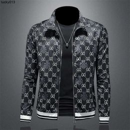 New Style Designer Mens Jacket Spring Autumn Windrunner Tee Fashion Hooded Sports Windbreaker Casual Zipper Jackets Clothing