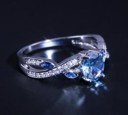 Wedding Rings Huitan Cirrus Winding Design With Cute Leaves Women Brilliant Sky Blue Cubic Zircon Stone Female Jewellery Ring8838222