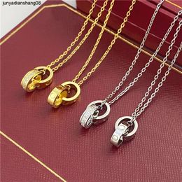 Damen Halskette Liebesschmuck Goldanhänger Doppelring Edelstahlschmuck Mode ovale ineinandergreifende Ringe Schlüsselbeinkette Halsketten Designer