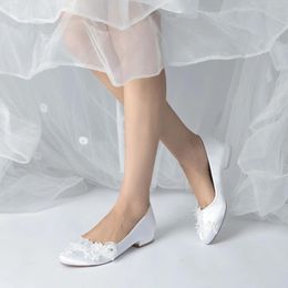 Dress Shoes Women Flats Heel Round Head Handmade Pearl Lace Flower Wedding Bridal Bridesmaid Daily Wide Foot Lady Low Thick Heels 2cm
