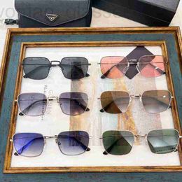 Designer di occhiali da sole Lo stesso business personalizzato di occhiali da sole è popolare nella rete di P.Occhiali moda da viaggio versatili da uomo PR 54ws VRPJ