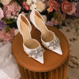 Chic Heels High Heel Women Stiletto Sandals Platform Wedges Banquet Women Baotou Diamond Hollow Pointed Single Shoes Fenty Slides 240228
