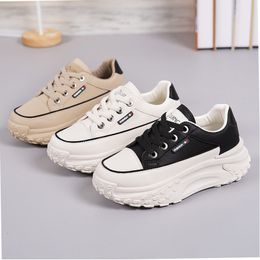 Top Thick Bottom Women Sneakers Daily Popular Girls Walking Height Increasing Golf Sport Shoes