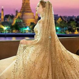 Hijabs Gold 3Meter 3.5M Wedding Bridal Veil Long Bride Luxurious Cathedral Veil Train Shiny Bling Veil Sequins Bridal Accessories