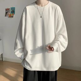 Fall Solid Long Sleeve O Neck Men T Shirts Fashion Simple Allmatch Casual Harajuku Inside Basic Clothing Daily Wear Black White 240227