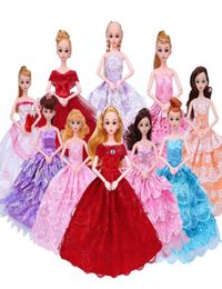 Cute 30cm 11 Inches Doll Wedding Dress Girl Toy 28 Lovely Style Clothes Princess Dress Evening Dress Christmas Kid Birthday G1748299