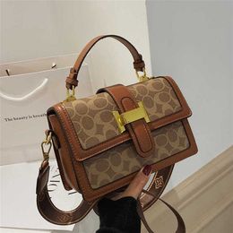 70% Factory Outlet Off Women's Net Red Texture Square Small Popular Print One Crossbody Bag on sale