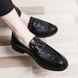 Crocodile Embossed British Pointed Men Leather Shoes PU Fashion Comfortable Business Casual Loafers