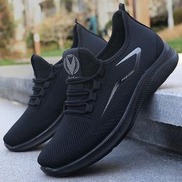 Men running shoes summer Casual breathable sneakers Couples Mesh flat bottom Fashion Wholesale training shoes Outdoor running shoes