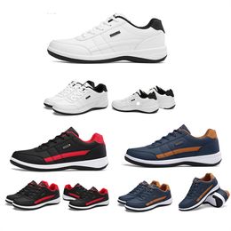 Summer New Men's Casual Sports Shoes Leather Lightweight Fashion Breathable Running Shoes Large Board Shoes for Men non-silp 44