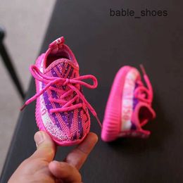 2023 primeiros caminhantes primavera sapatos de bebê menino menina respirável tricô malha da criança sapatos moda infantil tênis macio e confortável criança sapatos