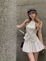 Suits Sweet Hot Girl Suit Women's Summer Sleeveless Vest Top White High Waist Pleated Short Skirt Twopiece Set Fashion Female Clothes