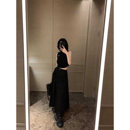 designer P Family 23 Summer New Style Fashionable Triangle Elevated Waist Slim Cotton and Hemp Half skirt 67NS