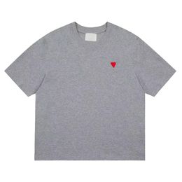 Cdg Fashion Mens Play t Shirt Designer Red Heart Commes Casual Women Shirts Des Badge Garcons High Quanlity Tshirts Cotton Embroidery MEAS