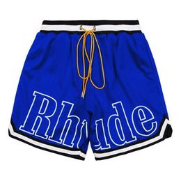 Designer Shorts Rhude Mens Capsule Summer Beach Pants Mesh Material Breathable Sweat Loose Fiess Basketball 72WM