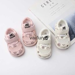 Athletic Outdoor Spring and Autumn New Baby Shoes Soft Sole Comfortable Easy to Wear Board Childrens Single Mesh Breathable Sports 2627H240307