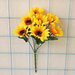 Decorative Flowers 7 Heads Artificial Sunflower Silk Fake Flower Bouquet Big Sun Simulation Pastoral Wedding Arrangements Party Home