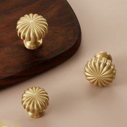 Pumpkin Brass Knob Drawer Cupboard Knob Wardrobe Door Handle Cabinet Copper Handle Bottle Cap Gear Kitchen Furniture Handle 240228